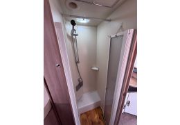 Low Profile Motorhome GIOTTILINE Siena 395 Privilege en Sale Occasion