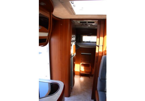 Low Profile Motorhome MOBILVETTA P81 en Sale Occasion