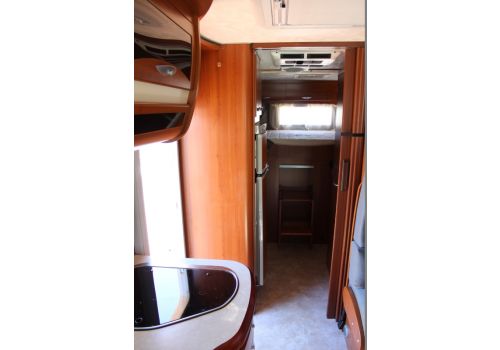 Low Profile Motorhome MOBILVETTA P81 en Sale Occasion