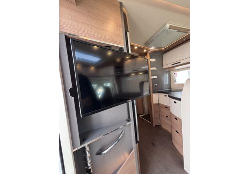 Low Profile Motorhome CARTHAGO C-Tourer T 145 RB LE en Sale Occasion