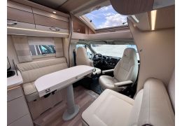 Low Profile Motorhome PILOTE Autostar Privilege P 693 L en Sale Occasion