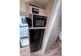 Low Profile Motorhome PILOTE Autostar Privilege P 693 L en Sale Occasion