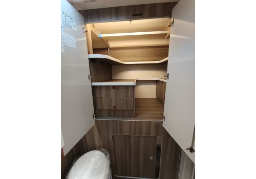 Low Profile Motorhome ROLLER TEAM Kronos Fit 230 TL en Catalog