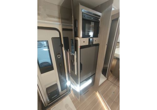 Low Profile Motorhome ROLLER TEAM Zefiro 267 TL en Catalog