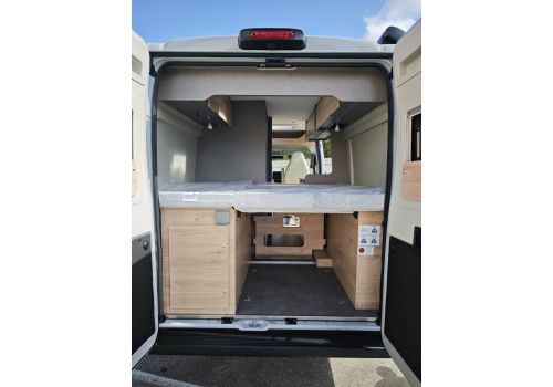 Camper Van DETHLEFFS Globetrail 600 DS Active Plus en Catalog