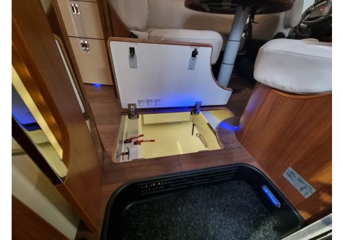 Integral Motorhome CARTHAGO Chic E-Line I 51QB DA en Sale Occasion