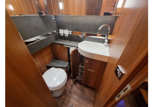Integral Motorhome CARTHAGO Chic E-Line I 51QB DA en Sale Occasion