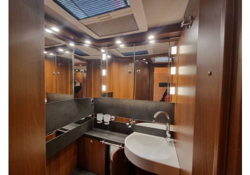 Integral Motorhome CARTHAGO Chic E-Line I 51QB DA en Sale Occasion