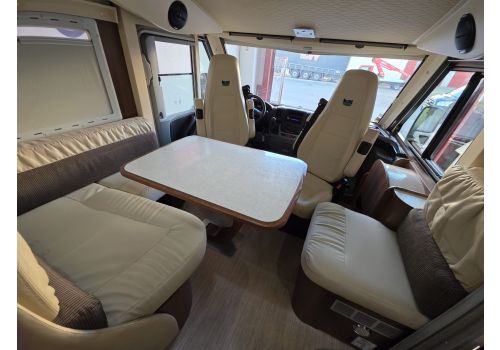 Integral Motorhome MC LOUIS Nevis 875 en Sale Occasion