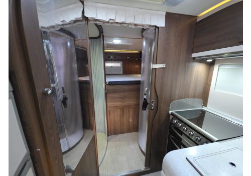 Integral Motorhome MC LOUIS Nevis 875 en Sale Occasion