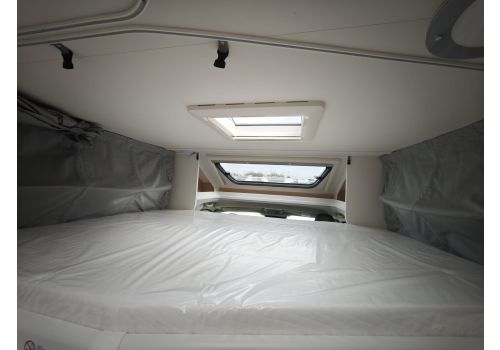 Low Profile Motorhome SUNLIGHT T58 en Catalog