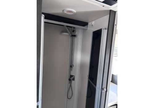 Low Profile Motorhome ROLLER TEAM Kronos 284 TL en Sale Occasion