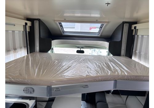 Low Profile Motorhome ROLLER TEAM Kronos 267 TL en Sale Occasion