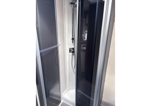 Low Profile Motorhome ROLLER TEAM Kronos 267 TL en Sale Occasion