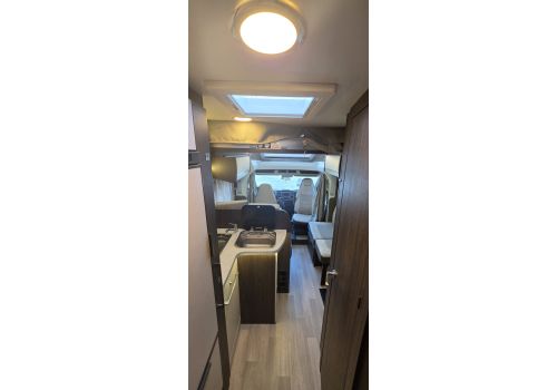 Low Profile Motorhome BENIMAR Tessoro T442 en Sale Occasion