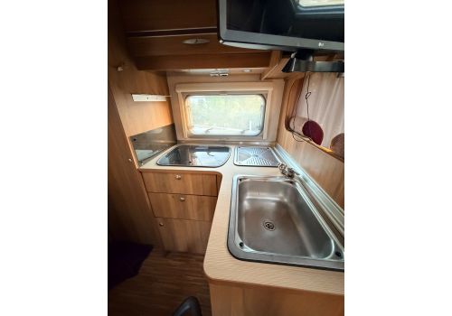 Low Profile Motorhome BURSTNER Nexxo T660 en Sale Occasion