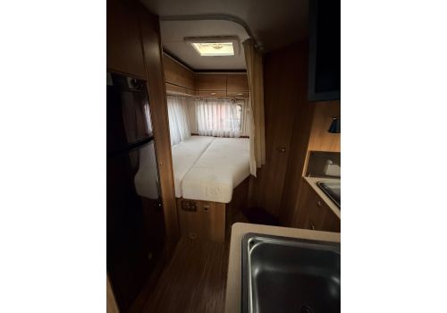 Low Profile Motorhome BURSTNER Nexxo T660 en Sale Occasion
