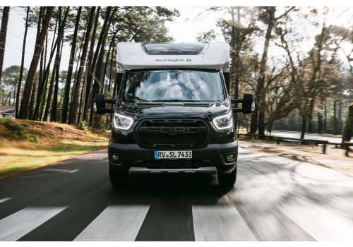 Low Profile Motorhome SUNLIGHT UNLDT T7433Q 2027 en Catalog