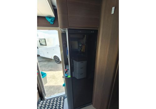 Low Profile Motorhome ADRIA Matrix Supreme 670SC en Sale Occasion