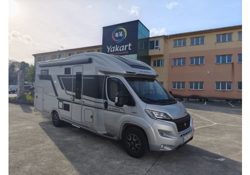 Low Profile Motorhome ADRIA Matrix Supreme 670SC en Sale Occasion