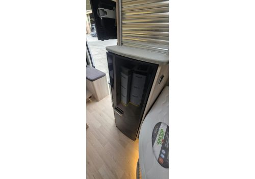 Camper Van RAPIDO V62 en Sale Occasion
