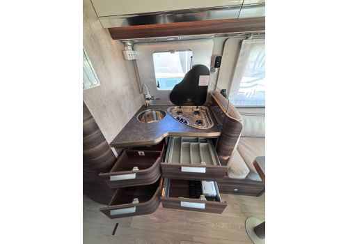 Integral Motorhome LAIKA Eco Vip H3512DS en Sale Occasion