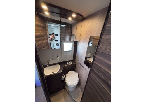 Integral Motorhome LAIKA Eco Vip H3512DS en Sale Occasion