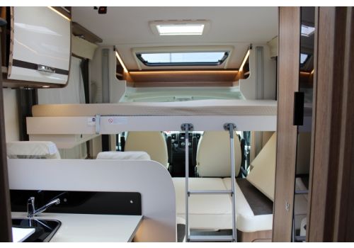 Low Profile Motorhome DETHLEFFS Trend T 6767 en Sale Occasion