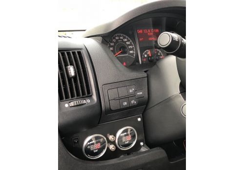 Low Profile Motorhome DETHLEFFS Trend T 6767 en Sale Occasion