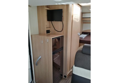 Low Profile Motorhome SUNLIGHT T 69 S modelo 2017 en Sale Occasion