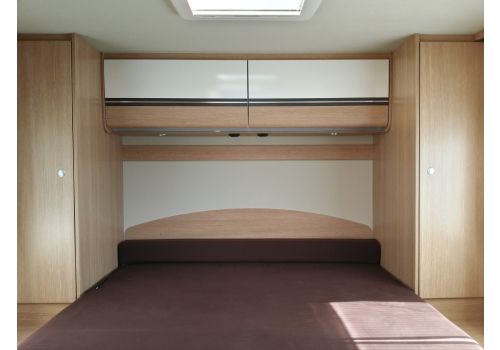 Low Profile Motorhome SUNLIGHT T 69 S modelo 2017 en Sale Occasion