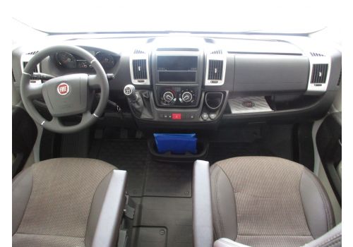 Low Profile Motorhome SUNLIGHT T 69 L en Sale Occasion