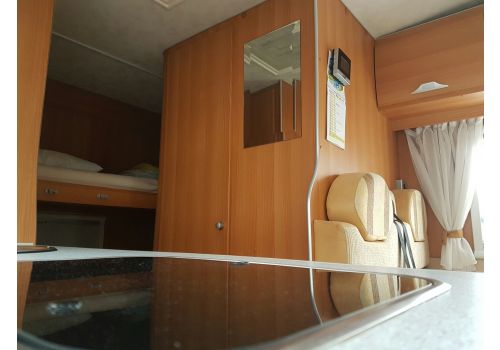 Capuchina Motorhome MC LOUIS M700 en Sale Occasion