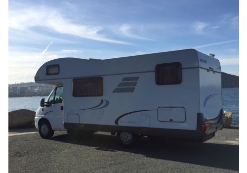 Capuchina Motorhome HYMER Classic en Sale Occasion