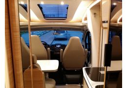 Low Profile Motorhome DETHLEFFS Globebus T 1 modelo 2017 en Sale Occasion