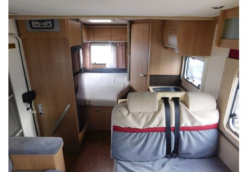 Low Profile Motorhome BURSTNER T664 en Sale Occasion