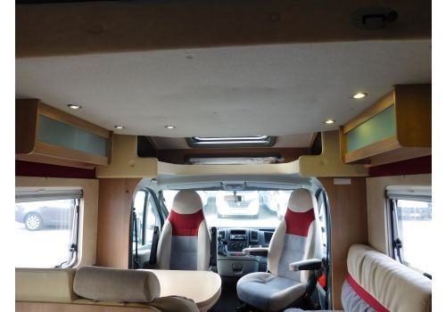 Low Profile Motorhome BURSTNER T664 en Sale Occasion