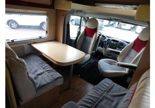 Low Profile Motorhome BURSTNER T664 en Sale Occasion