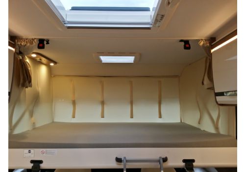 Integral Motorhome DETHLEFFS Trend I 7057 DBM en Sale Occasion