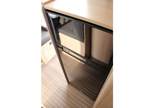 Low Profile Motorhome SUNLIGHT T-69 S modelo 2017 en Sale Occasion