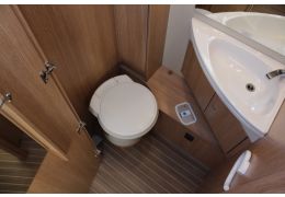 Low Profile Motorhome SUNLIGHT T-69 S modelo 2017 en Sale Occasion