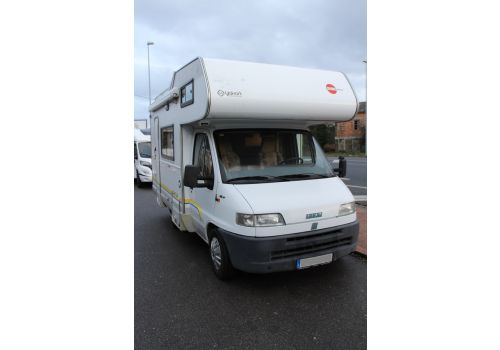 Capuchina Motorhome BURSTNER A535 en Sale Occasion