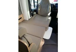 Low Profile Motorhome DETHLEFFS Globebus T 7 en Sale Occasion