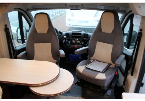 Camper Van GLOBECAR Roadscout R versión Elegance en Sale Occasion