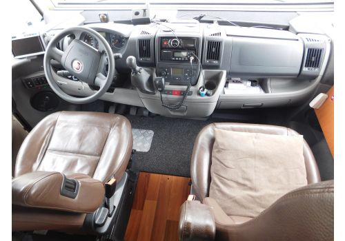 Integral Motorhome HYMER B698 en Sale Occasion