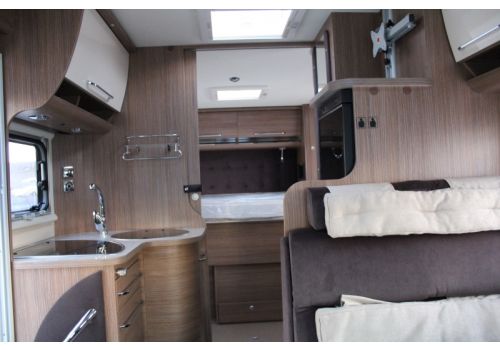 Integral Motorhome ITINEO MB 700 en Sale Occasion