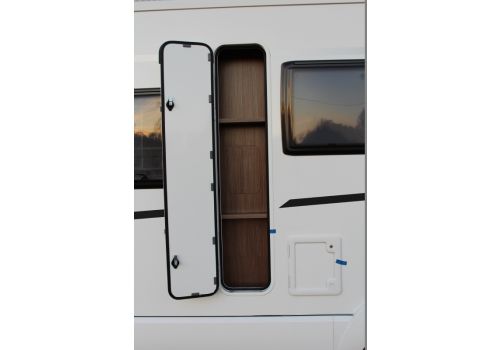 Integral Motorhome ITINEO MB 700 en Sale Occasion