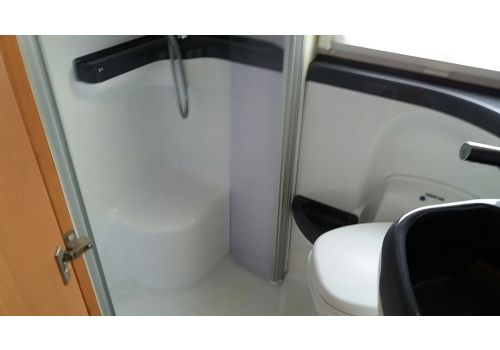 Low Profile Motorhome KNAUS Tabbert R05 Sport TI en Sale Occasion