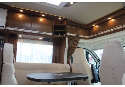 Low Profile Motorhome CARTHAGO C Tourer T 142 en Sale Occasion