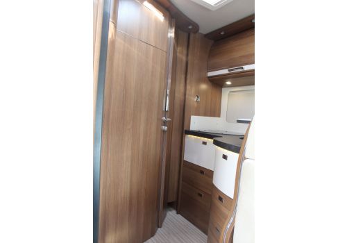 Low Profile Motorhome CARTHAGO C Tourer T 142 en Sale Occasion